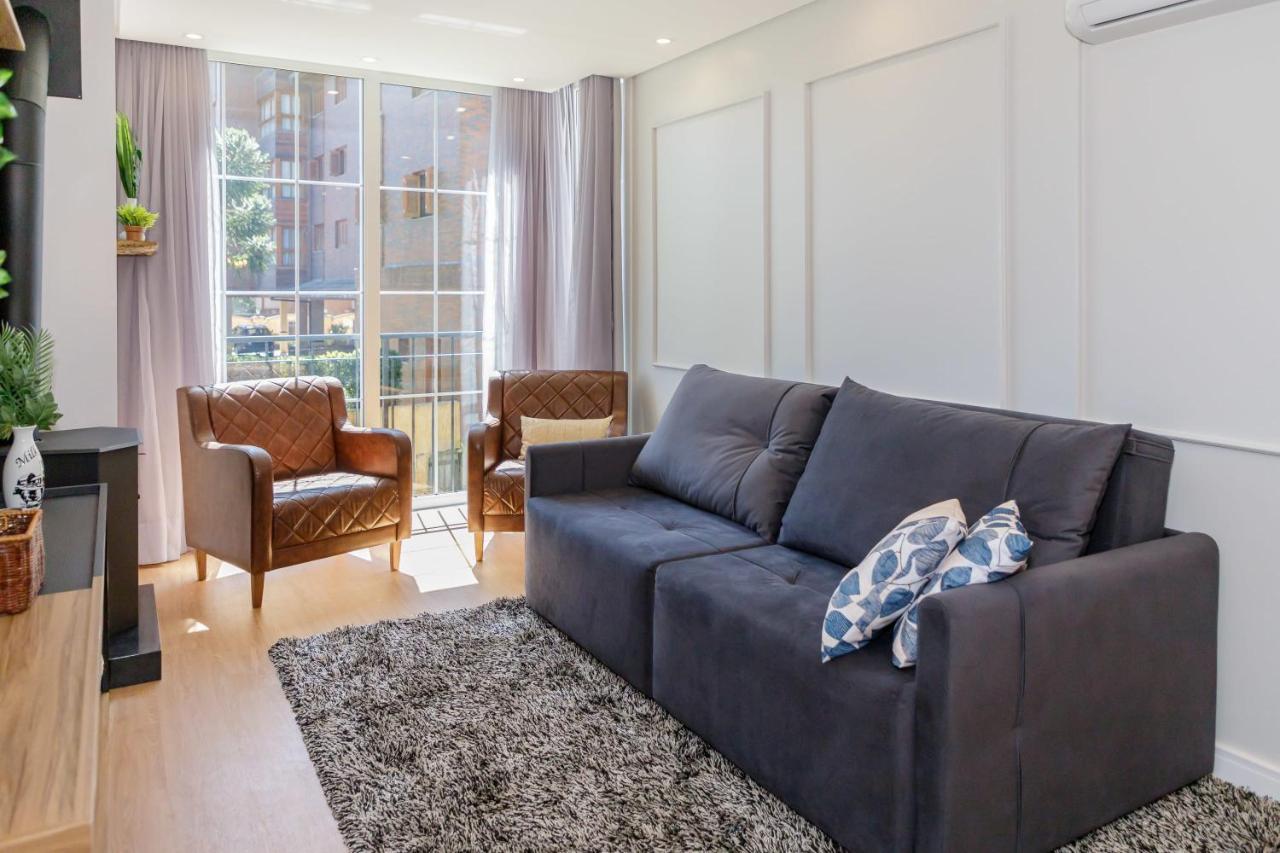 Novo Maravilhoso Apartamento No Centro - Gramado Apartment Bagian luar foto