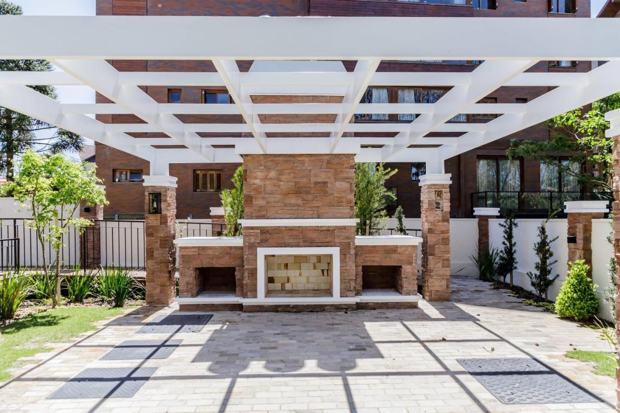 Novo Maravilhoso Apartamento No Centro - Gramado Apartment Bagian luar foto